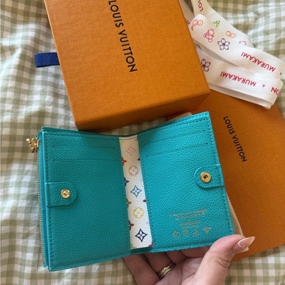 NWT Louis Vuitton x Murakami 20th Anniversary Lisa Wallet - Picture 5 of 8